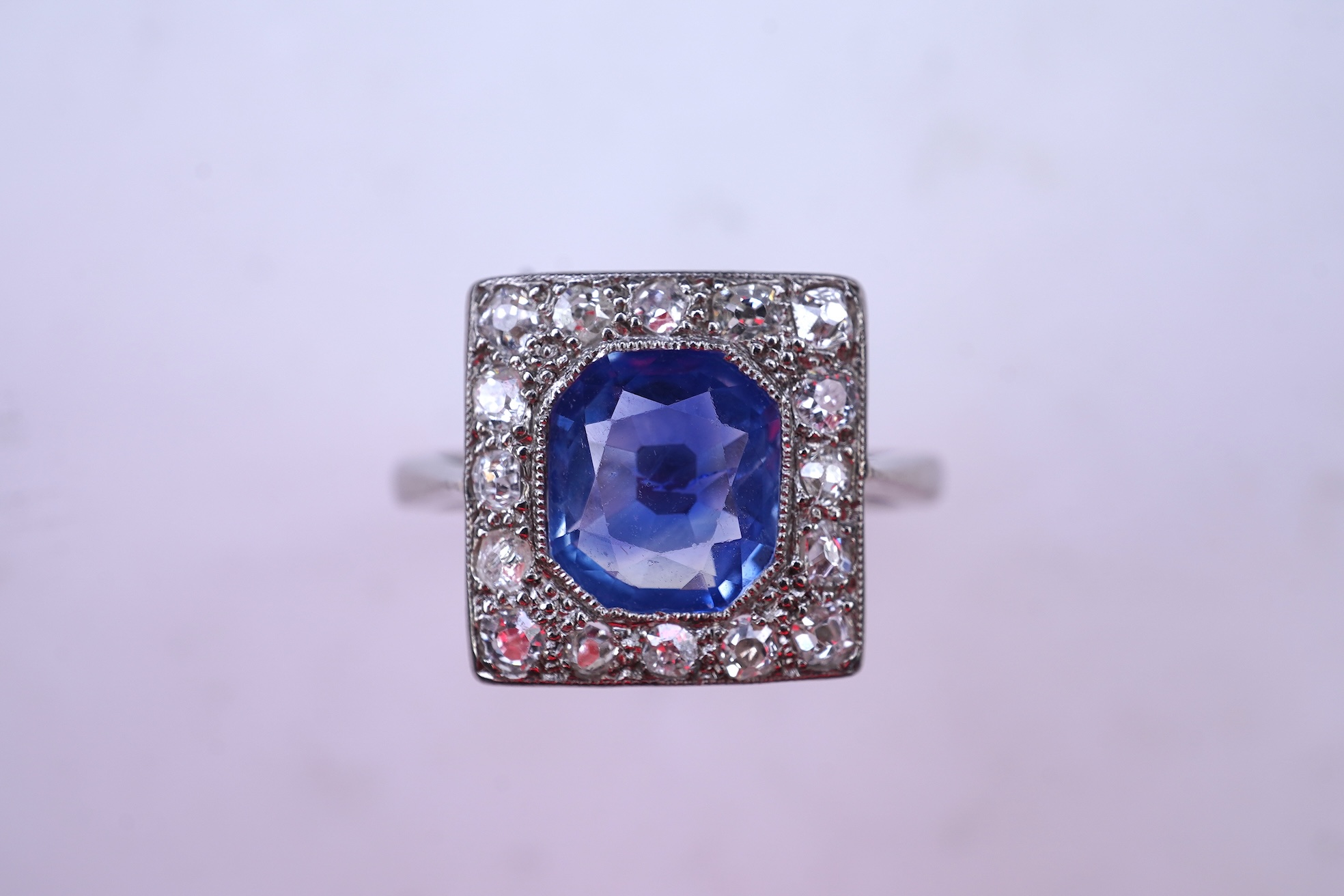 A Kashmir sapphire and diamond ring, early 20th century
